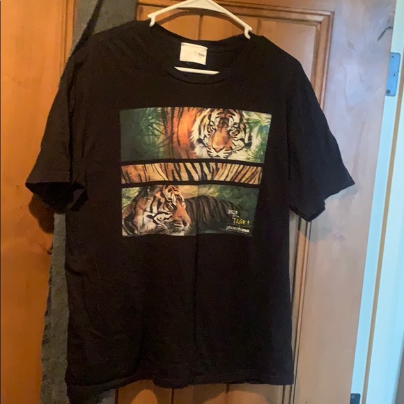 Super soft 100% cotton black t-shirt tiger picture - Picture 1 of 6